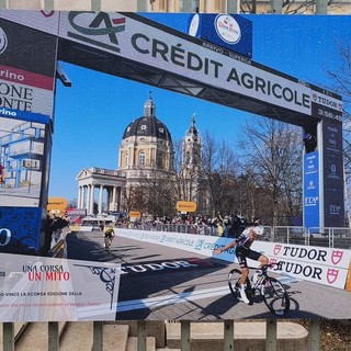 La Milano-Torino compie 150 anni: da oggi mostra fotografica ai piedi della Mole