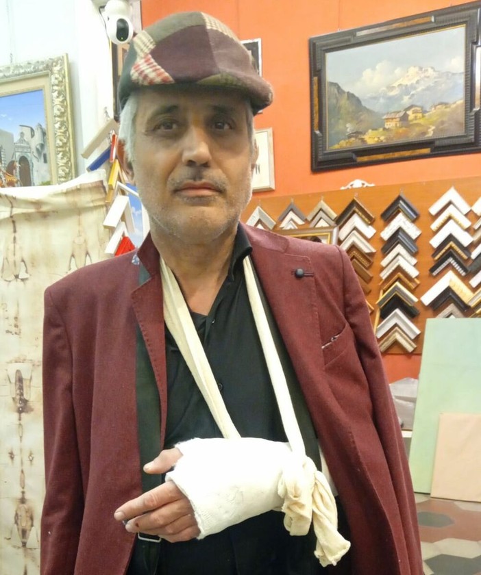 Michele, il pittore aggredito Michele, il pittore aggredito