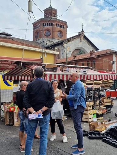 Il mercato di Borgo Vittoria