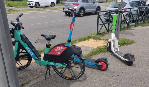 Immagine d'archivio di monopattini e malasosta