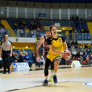 Basket Torino, cambio di proprietà: il 100% delle quote passa a Bruno Palombella
