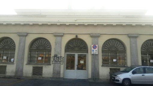 Porta Palazzo si siede a tavola: arriva la prima edizione di "Mercanti in Festa" al vecchio mercato ittico