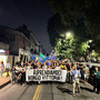 Un momento del corteo di ieri sera Un momento del corteo di ieri sera