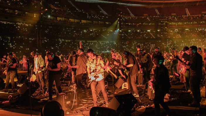 Rockin’ 1000, la super band torna a Torino