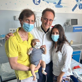 La famiglia con la piccola di appena 6 mesi