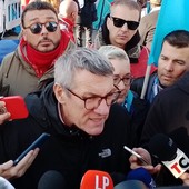 Crisi torinesi, Landini: &quot;La città ha bisogno di politiche industriali, gli operai Lear e TE Connectivity non vanno lasciati soli&quot;