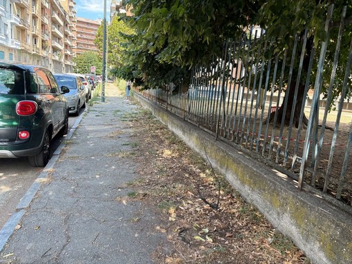 Le condizioni del marciapiede Le condizioni del marciapiede