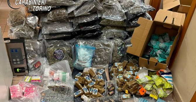 Maxi sequestro di droga alle spalle della Gran Madre