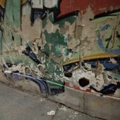 Il muro lato via Borgosesia