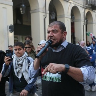 Imam da tutta Italia, ma anche cristiani e valdesi: "Liberate Mohamed Shahin" Imam da tutta Italia, ma anche cristiani e valdesi: "Liberate Mohamed Shahin"