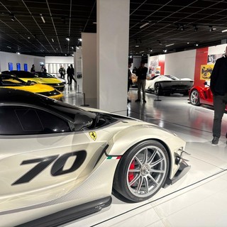 11 supercar inaugurano il nuovo spazio dedicato al design