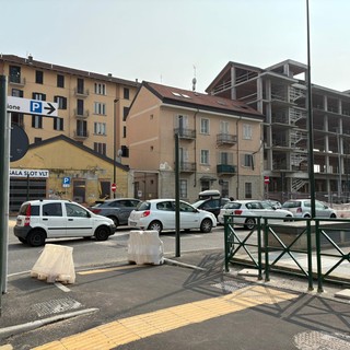 In arrivo 4 nuovi semafori davanti al parcheggio sotterraneo della Regione