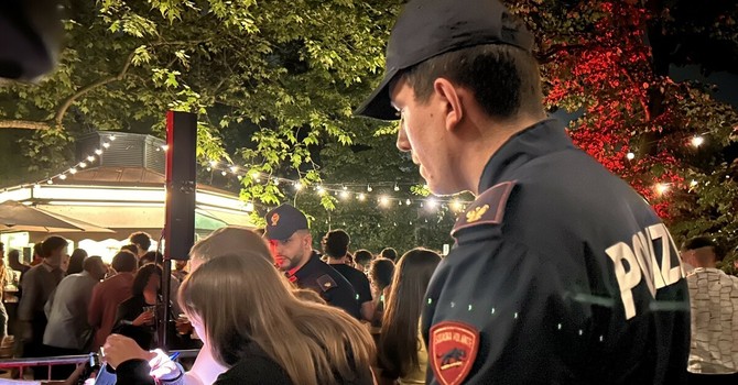 Controlli di Polizia nelle aree della movida di Torino Controlli di Polizia nelle aree della movida di Torino