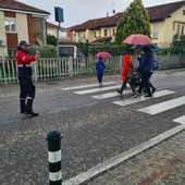 Sicurezza davanti alle scuole: a Chieri si 'arruolano' quattro Nonni Vigile Sicurezza davanti alle scuole: a Chieri si 'arruolano' quattro Nonni Vigile