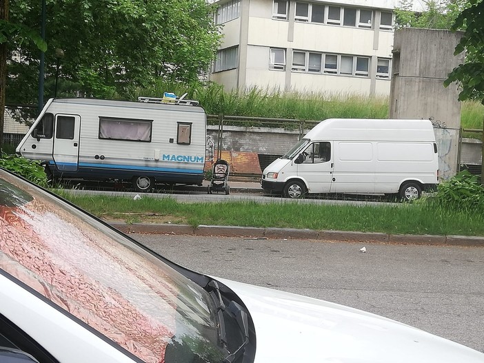 Numerose presenze di senza fissa dimora a Mirafiori