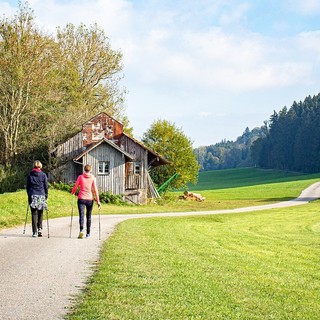 Una ‘domenica sportiva’ a Torre Pellice, dall’hockey al nordic walking