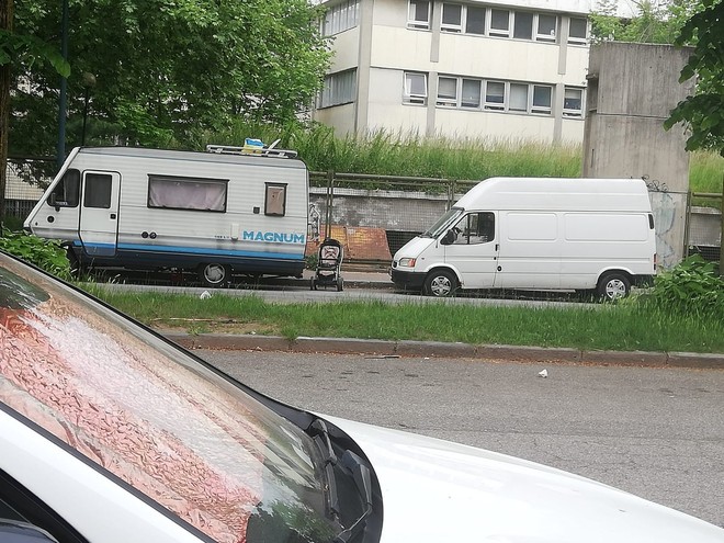 Numerose presenze di senza fissa dimora a Mirafiori