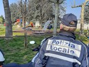 "Furbetto dei rifiuti' pizzicato dalla Polizia locale di Beinasco (foto di archivio) "Furbetto dei rifiuti' pizzicato dalla Polizia locale di Beinasco (foto di archivio)