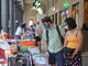 Portici di Carta, la cultura riparte: il centro di Torino si trasforma in una libreria a cielo aperto [FOTO e VIDEO]