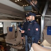 Controllo della Polfer a bordo di un treno Controllo della Polfer a bordo di un treno