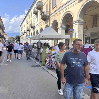 I negozi scendono in strada con ‘Vetrine del Pinerolese’