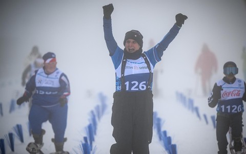 L'oro di Sabrina riempie di gioia l'ultimo giorno dei Giochi Mondiali Invernali Special Olympics