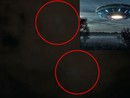 Un frame del video che riprende alcune misteriose luci nel cielo Un frame del video che riprende alcune misteriose luci nel cielo