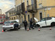 Scontro tra due auto all’incrocio tra piazza Garibaldi e via Martiri a Pinerolo