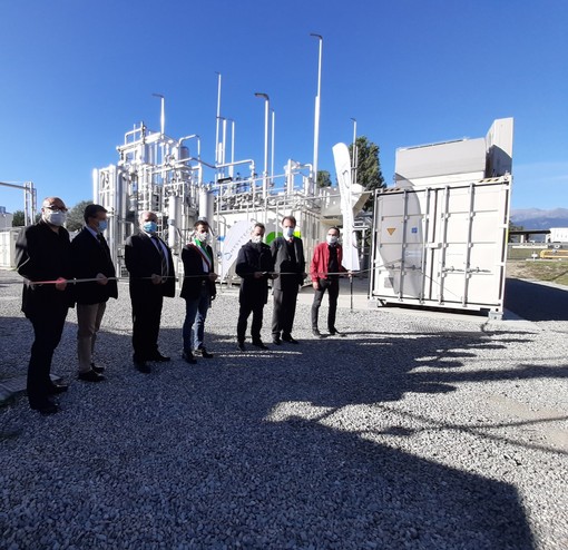 Acea pinerolese industriale battezza il nuovo impianto a biometano per autotrazione (FOTO)