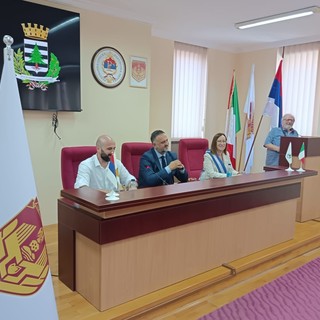 Tiziana Alchera durante la visita a Derventa lo scorso luglio