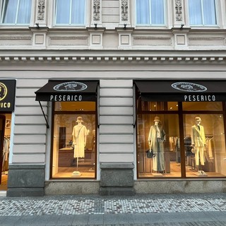 Nuovi Store Peserico a Karlovy Vary e Palma de Majorca