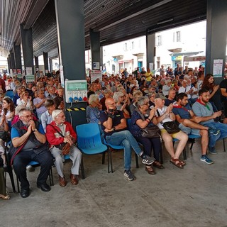Una parte del pubblico presente al dibattito del 2 Giugno