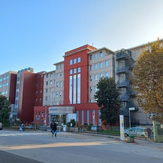 Muore per una complicanza del parto, salvo il neonato