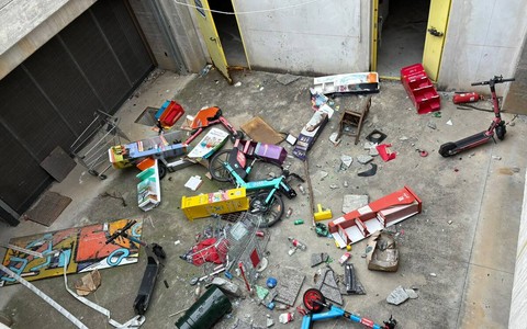L'incresciosa situazione dei box di piazzale Santi Apostoli