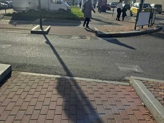 La pista ciclabile di via Giordano Bruno e via Bossoli La pista ciclabile di via Giordano Bruno e via Bossoli