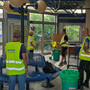 Pulizie alla stazione Dora