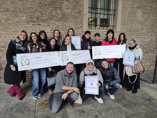 I ragazzi e gli insegnanti del Curie I ragazzi e gli insegnanti del Curie