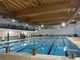 Relax, sole e lettini: riapre l’area estiva della piscina Bendini