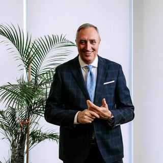 Presidente di Nova Coop Ernesto Dalle Rive. Presidente di Nova Coop Ernesto Dalle Rive.