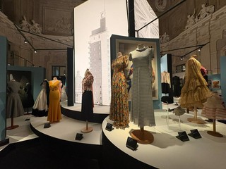 La mostra “Il corpo della città. Moda e arti Liberty e modernità 1884-1961” La mostra “Il corpo della città. Moda e arti Liberty e modernità 1884-1961”