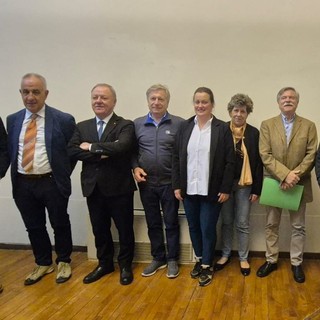 Amministratori comunali e esponenti di associazioni che lanciano la battaglia