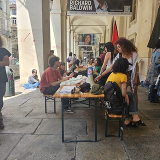 Da Palazzo Nuovo al Rettorato, pranzo degli occupanti in via Po