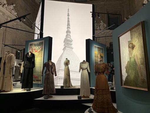 La mostra “Il corpo della città. Moda e arti Liberty e modernità 1884-1961” La mostra “Il corpo della città. Moda e arti Liberty e modernità 1884-1961”
