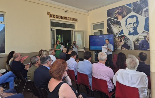Engim Pinerolo festeggia i suoi oltre 100 diplomati Engim Pinerolo festeggia i suoi oltre 100 diplomati