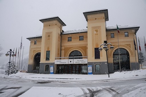 Palazzo delle Feste con la neve