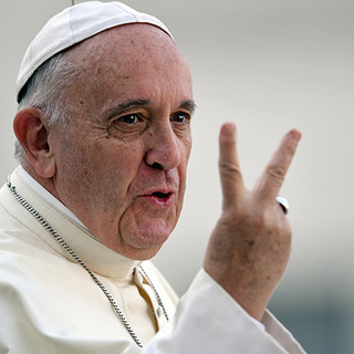 papa francesco e presentazione cinemambiente 2023