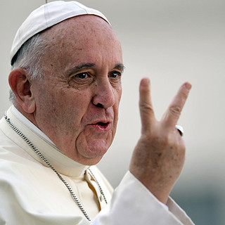 papa francesco e presentazione cinemambiente 2023