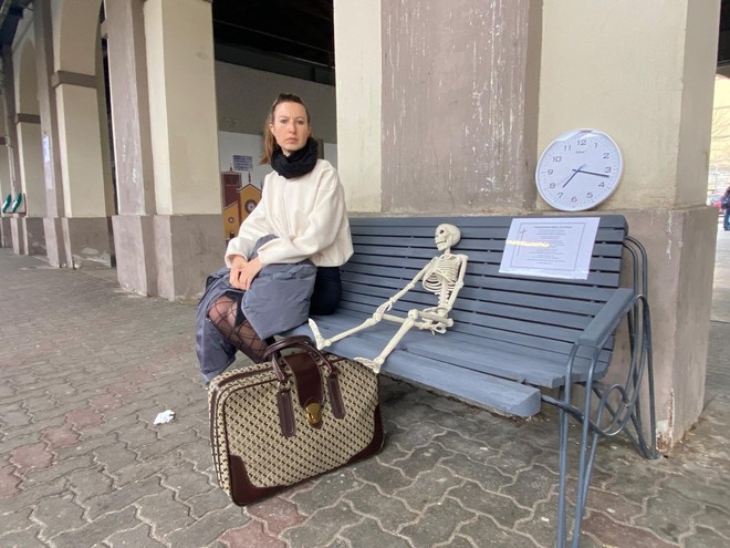 Giulia Proietti sulla ‘Panchina dell’attesa’