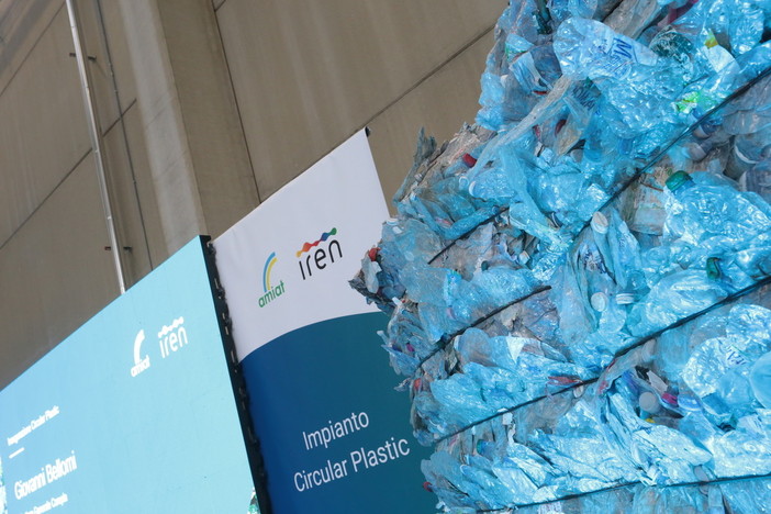 “Da imballaggio nasce imballaggio”, parte la nuova campagna sul riciclo della plastica
