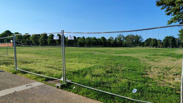 Piazza d’Armi, il prato tornerà fruibile entro l’estate